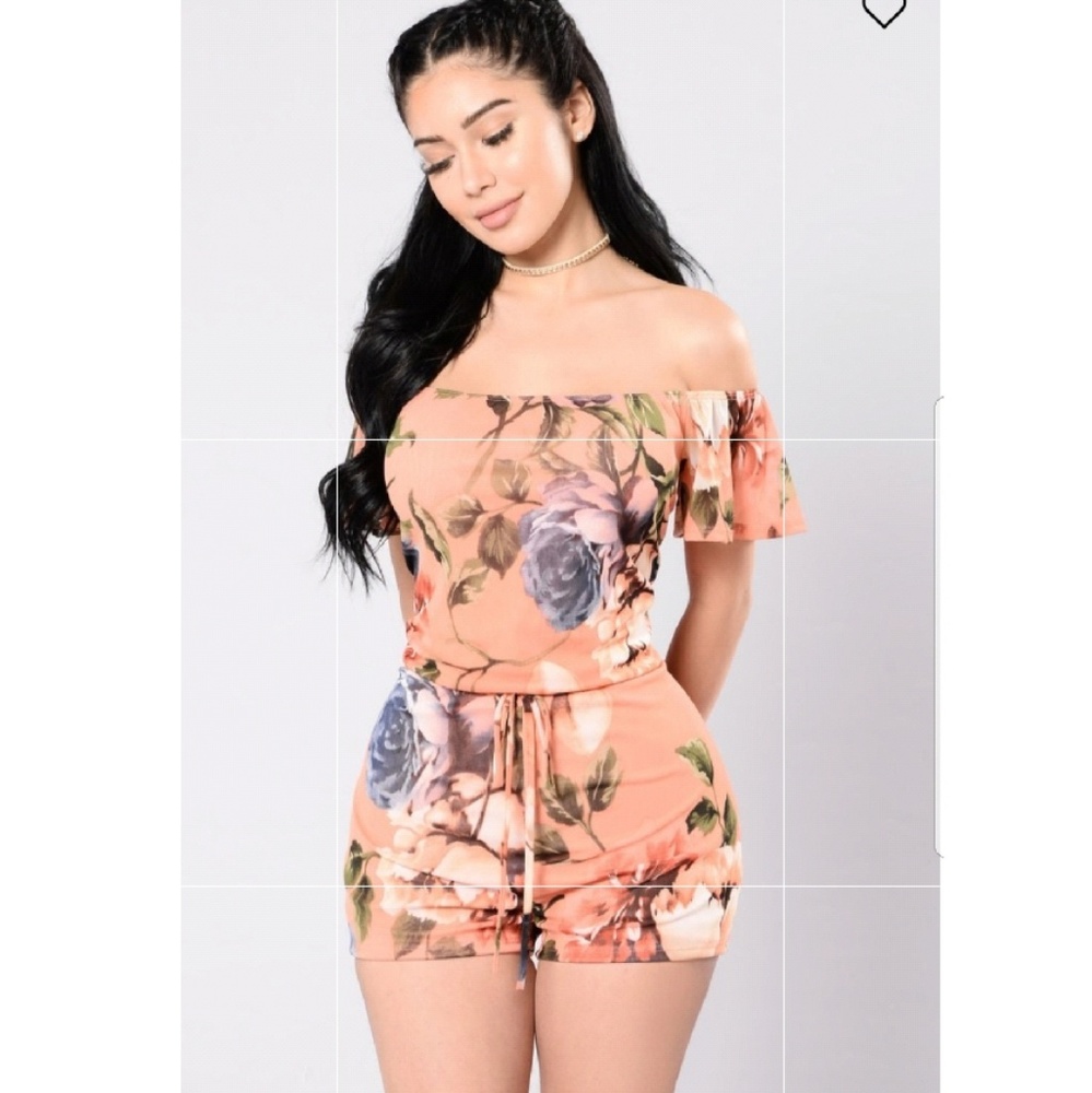 Off shoulder Coral floral romper